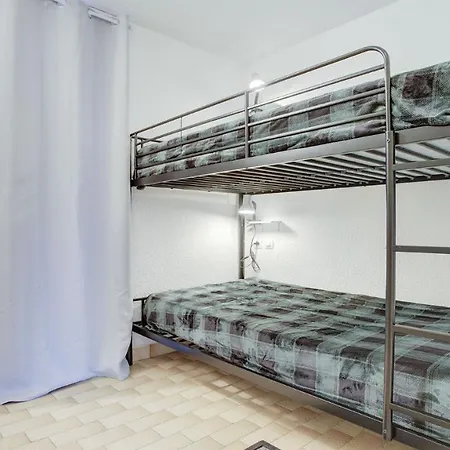 Apartment Le Cosmos - 15c - Spacieux- 4 Pers Agde